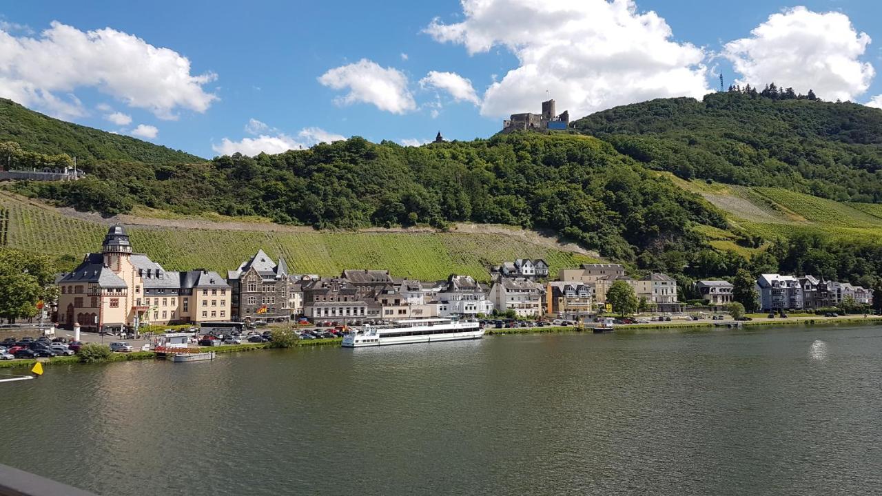 Die Quelle Bernkastel-Kues Eksteriør billede