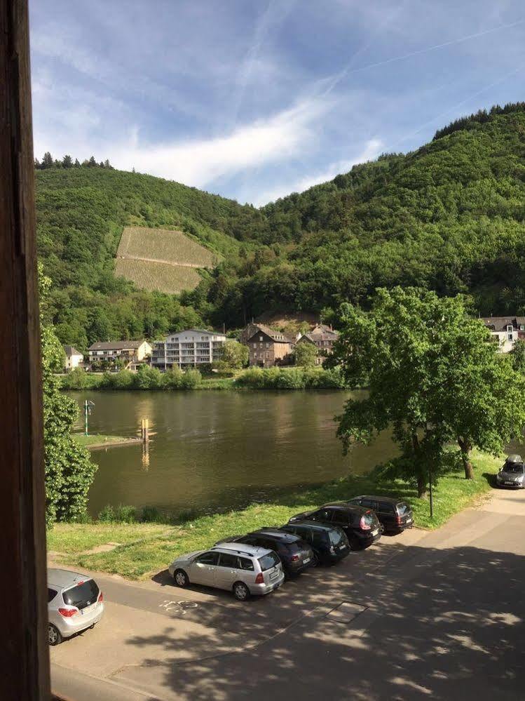 Die Quelle Bernkastel-Kues Eksteriør billede